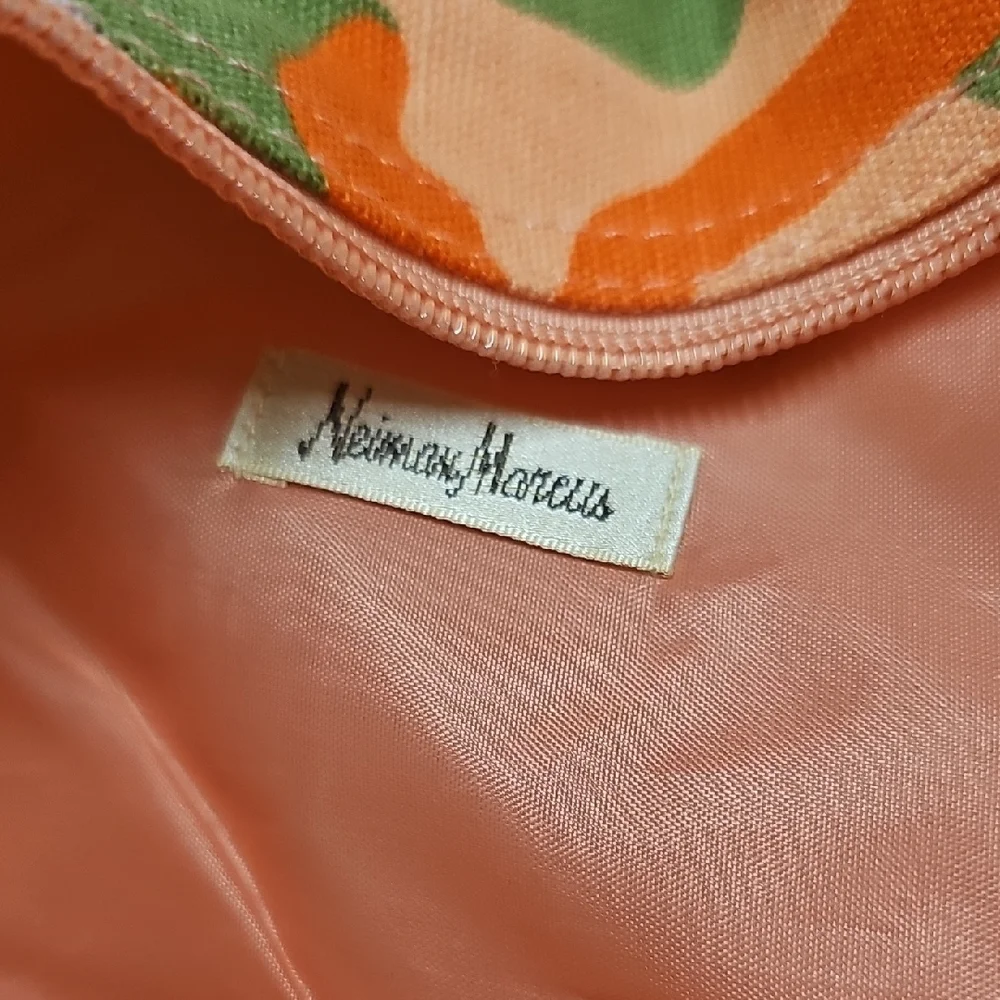 Neiman Marcus neiman marcus
